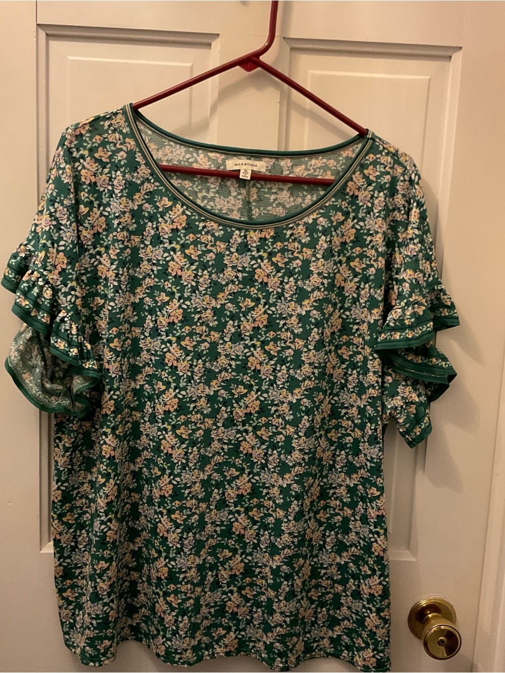 Max Studio Green Floral Ruffle Sleeve Blouse
